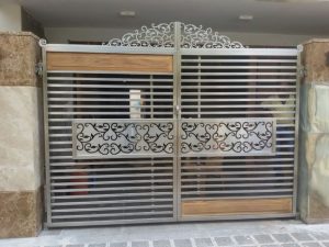 3. Menggabungkan elemen stainless steel dengan aksen kayu