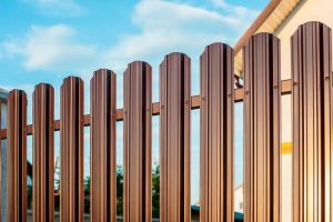 4. Pagar baja ringan